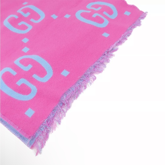 GUCCI Pink Jumbo GG Scarf w COA - Picture 5 of 7